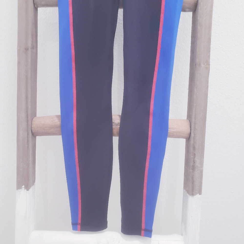 Under Armour Project Rock Ultra High Rise Legging Size XS NWT - Picture 5 of 9